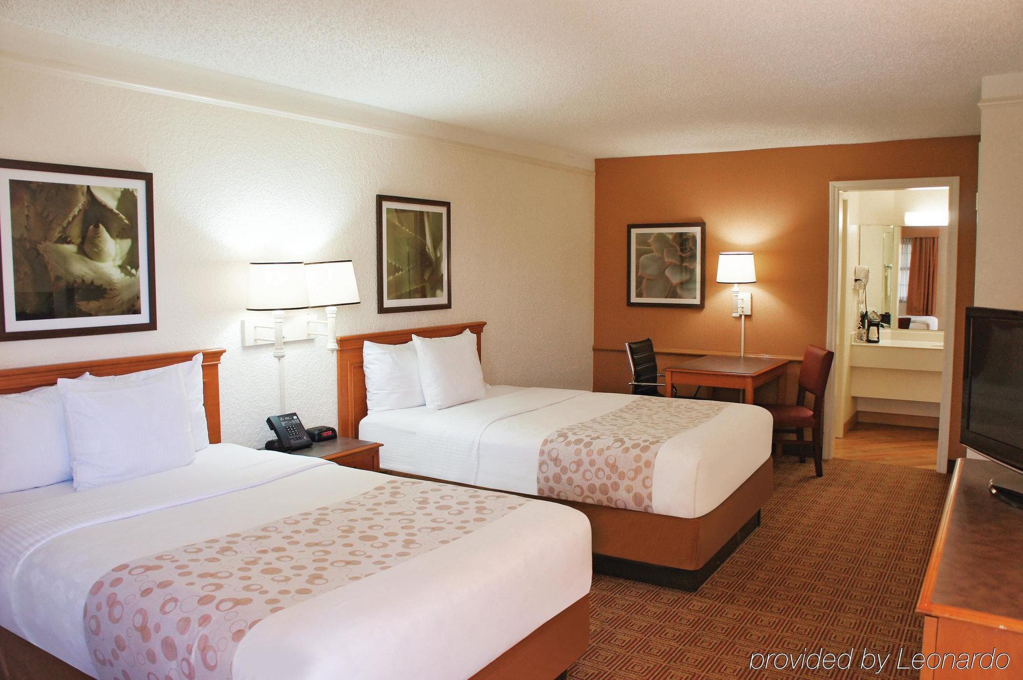 Travelodge By Wyndham Houston Cy-Fair Dış mekan fotoğraf